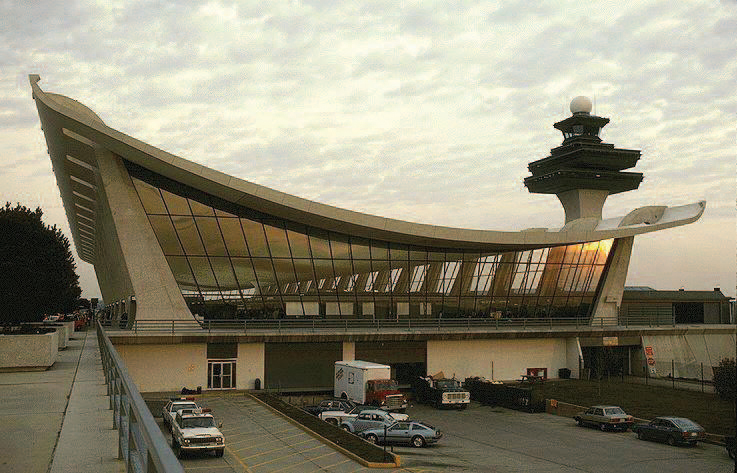 1995 Dulles International Airport